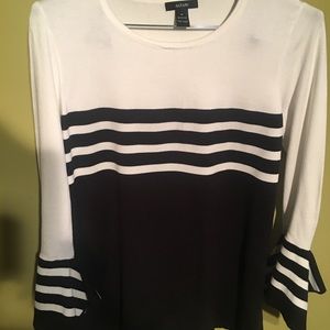 Pre-owned Female Top